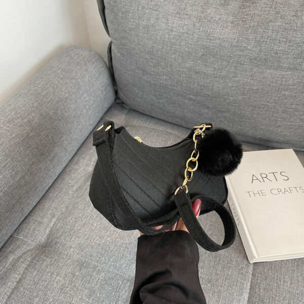 Casual Women'S New Retro Solid Color Shoulder Messenger Bag