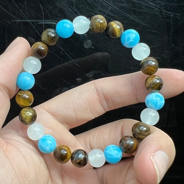 Versatile Tiger Eye Stone Men'S Beaded Bracelet - Image 4