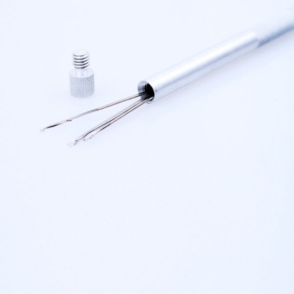 Iron Handle Crochet Set For Hairdressing - Image 2
