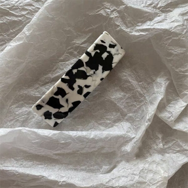 Chaifu Studio F63 INS Cold Wind Retro Temperament Cow Color Black And White Acetate Hairpin Clip - Image 9