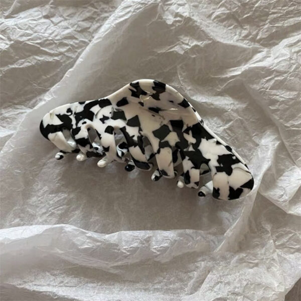 Chaifu Studio F63 INS Cold Wind Retro Temperament Cow Color Black And White Acetate Hairpin Clip - Image 5
